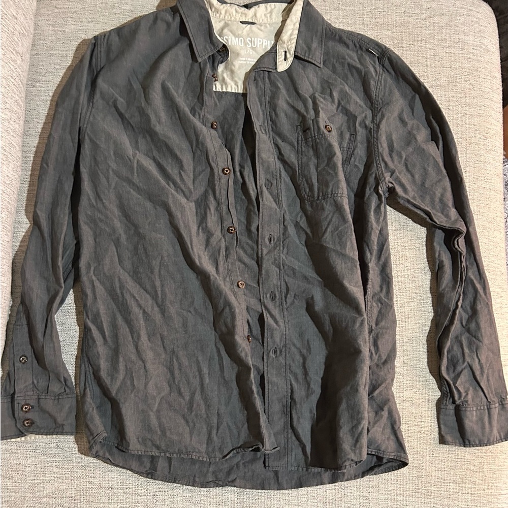 Mossimo Supply Co I Gray Button-Up Shirt